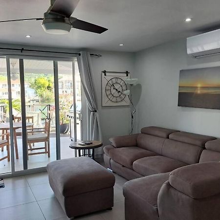 Beautifully Renovated Villa Close To The Beach Jolly Harbour Extérieur photo