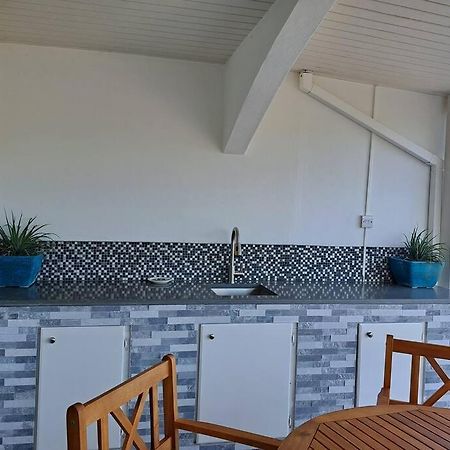 Beautifully Renovated Villa Close To The Beach Jolly Harbour Extérieur photo